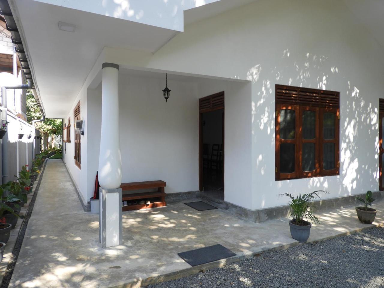 Me Yoga Villa Kumbalgama Экстерьер фото