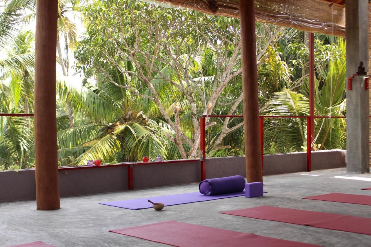 Me Yoga Villa Kumbalgama Экстерьер фото